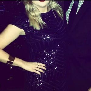 Beautiful Vince Camuto dress!